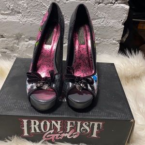 Iron fist sugar skull heel